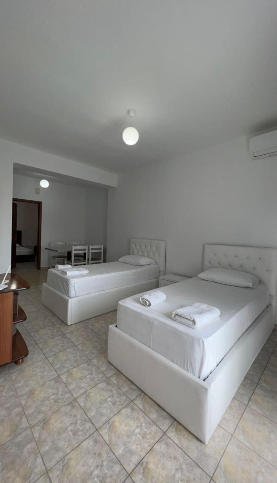Villa Mirjan ซารานเดอ ภายนอก รูปภาพ